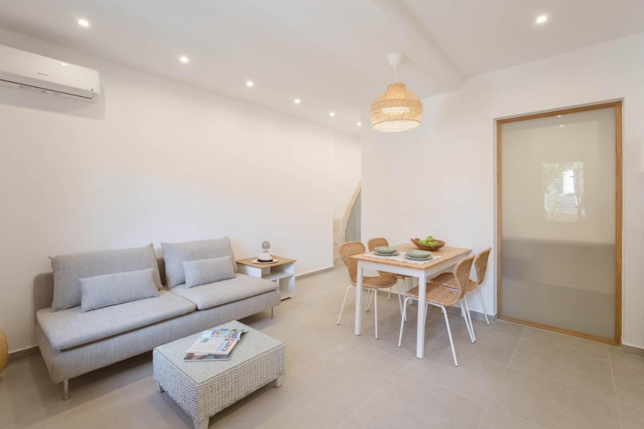 Lindas Convent Garden Home 1 하니아 외부 사진