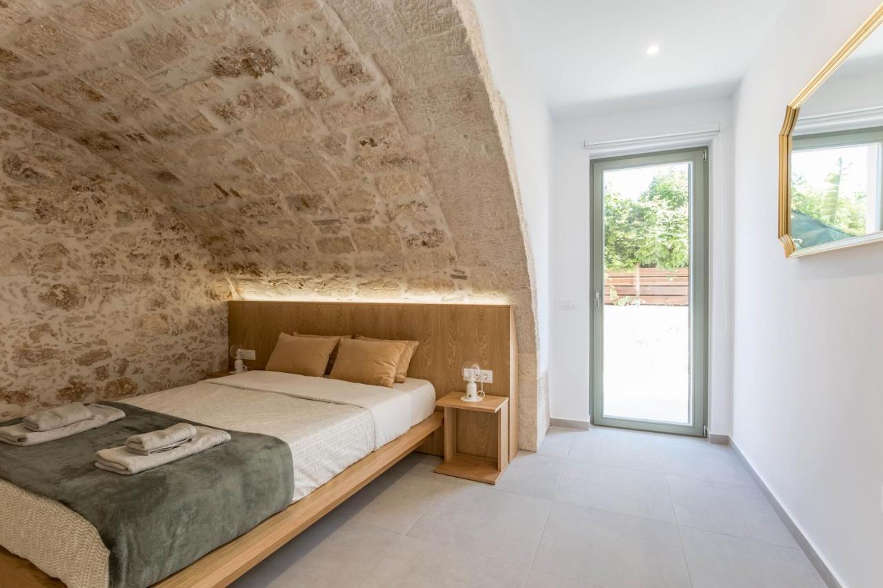Lindas Convent Garden Home 1 하니아 외부 사진